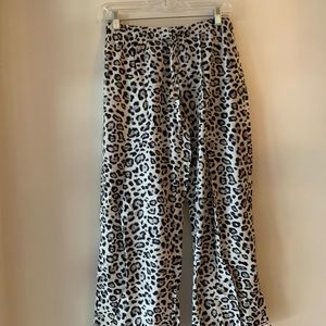 Victorias Secret: Leopard Pajama Pants